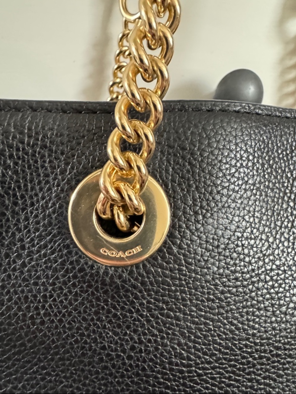 Coach Turnlock Chain Tote 57107 Black Leather Tote with Gold Chain Handles - Picture 3 of 16